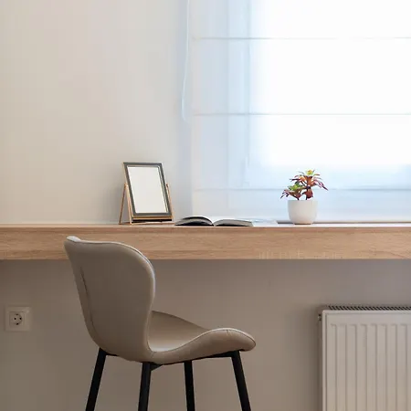 Appartamento Luxury Next To The National Museum Atene