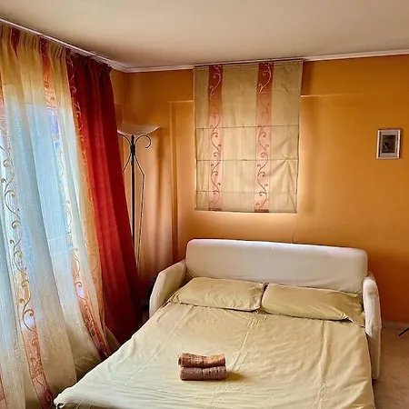 Sylvia's Luxurious, Spacious & Relaxing * Athens