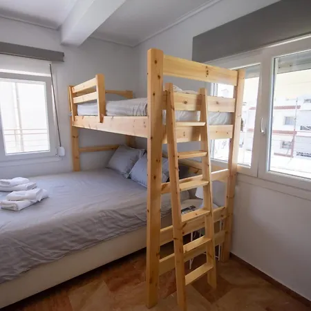 Birdhouse Apartment