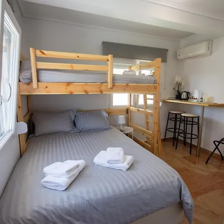 Birdhouse Apartment