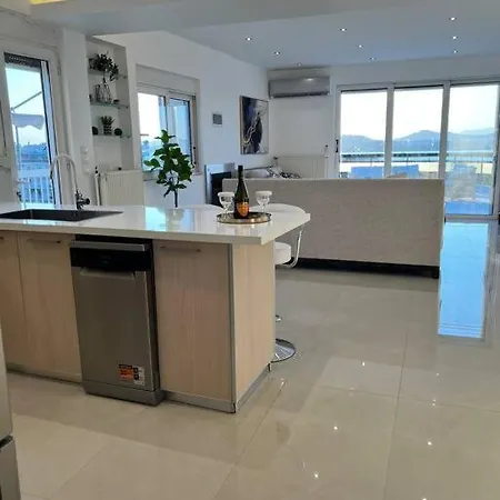 Panoramic Penthouse Apartment