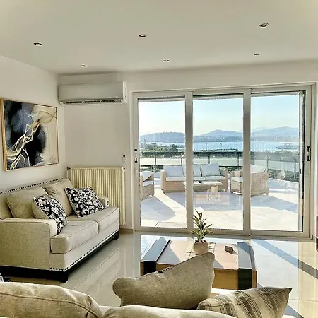 Panoramic Penthouse *