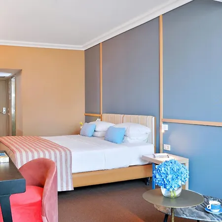 Airotel Alexandros Hotel 4*