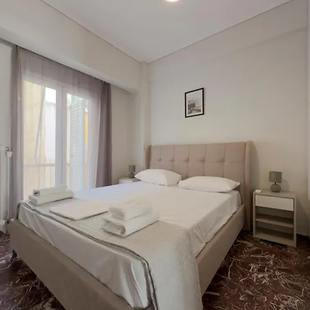 Matrozou Spacious 95sqm In Koukaki * Athens