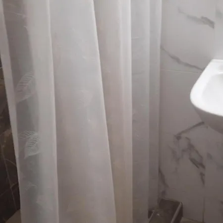 Apartment Livia's To Ampelokipi Metro Airport Line *