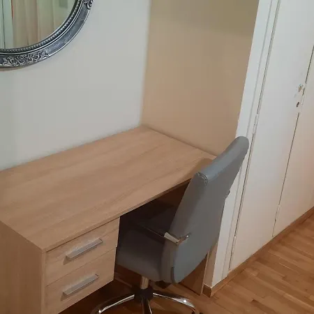 Livia's To Ampelokipi Metro Airport Line Apartment Athens