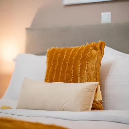 Athenian Dream: Spacious Luxury Athens