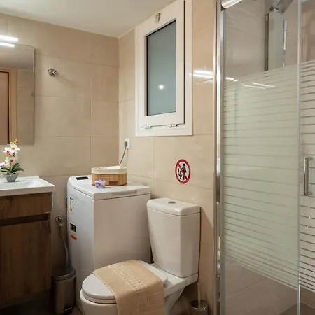 Athenian Dream: Spacious Luxury