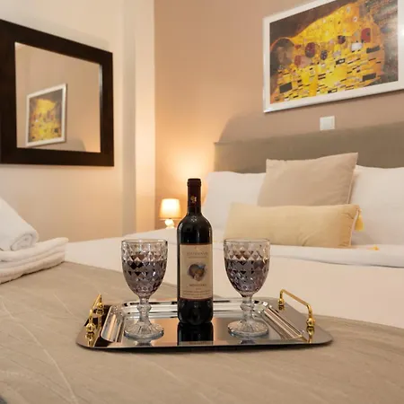 Athenian Dream: Spacious Luxury * Athens