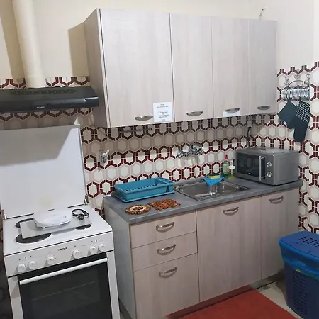 Cozy & Bright 50m From Subway -agios Antonios * Atene