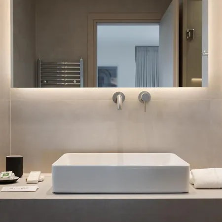 Athenian Riviera Coastal Charm Apartment