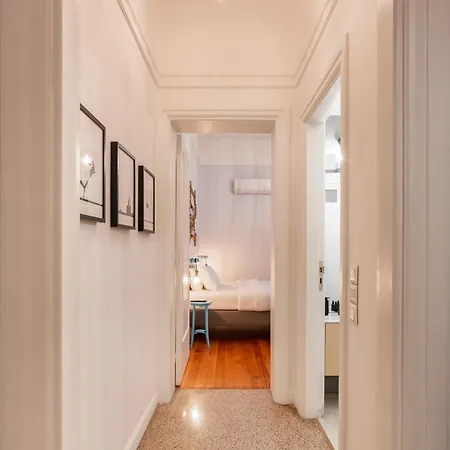 Apartment Historic 2br Oasis In Kolonaki