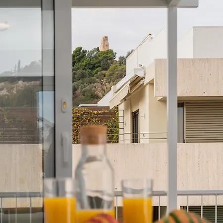 The Minion Elegant - Acropolis View