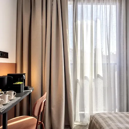Bonnie By Nin&bau Hotel *