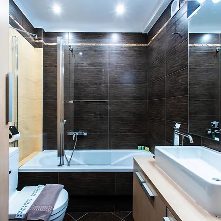 Lis153 By Smart Cozy - Floors With Amazing View - Available 24hr Apartament Atena