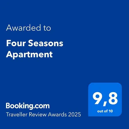 Four Seasons Apartment *