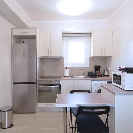 A Beautiful Modern Penthouse In Chalandri *
