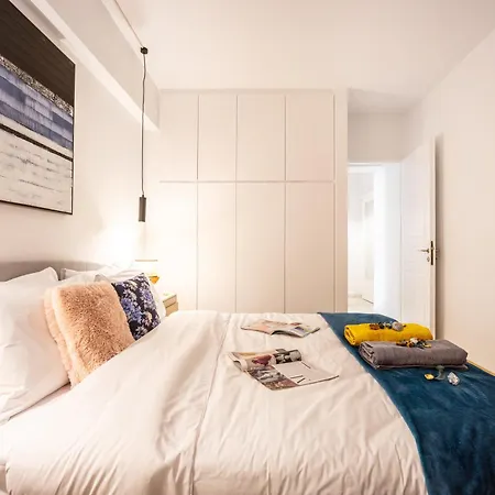 Acropolis Retreat In Style *
