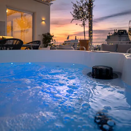 Rooftops Of - Areos Jacuzzi & View *