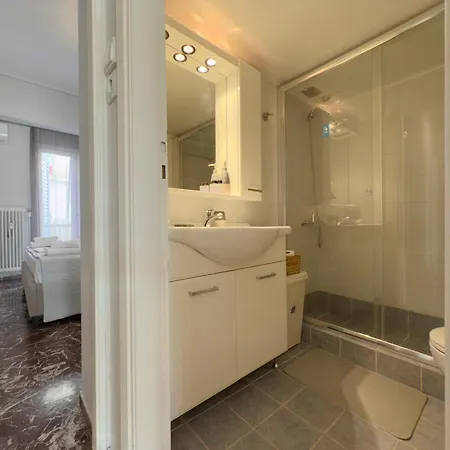 Matrozou Spacious 95sqm In Koukaki Apartment *