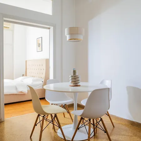 Acropolis Sunny Flat Apartment *