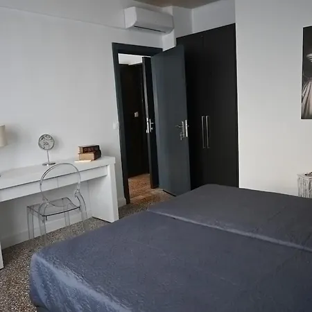 Haris 303 By Vpn Apartment