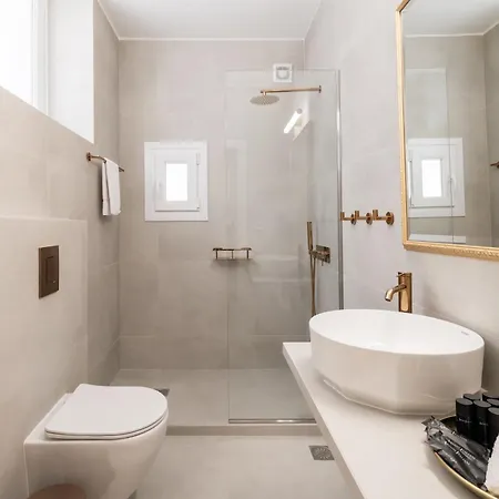 Panathinea Apartment *