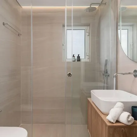 2-bdr Sv Elegance Luxury With Shared Pool * Athen