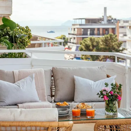 2-bdr Sv Elegance Luxury With Shared Pool Apartment Athen