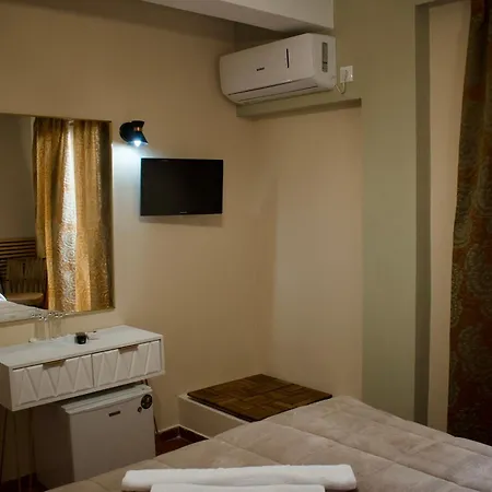 Otel Nafsika Centre