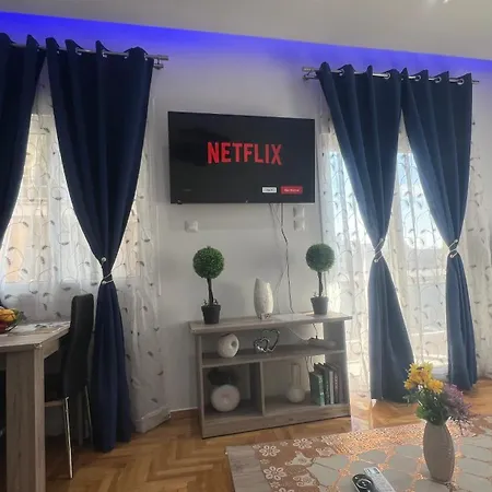 Apartment Four Seasons