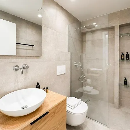 Megaro Luxury 7 In Syntagma 雅典