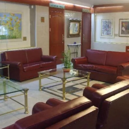 Oscar 3* Atene