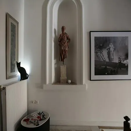 Neoclassical House Under Acropolis Athen