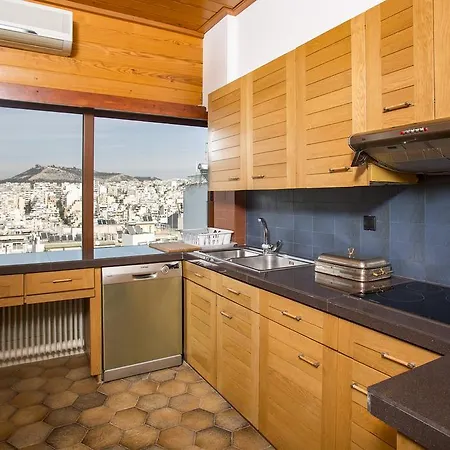 Exclusive Spacious With Expansive Views - St8 Apartment
