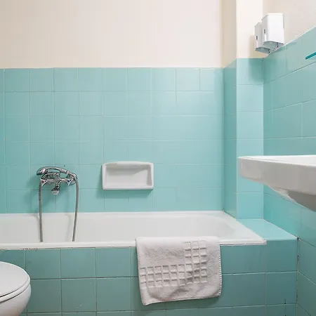 Vintage Apartment