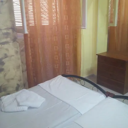 Hotel Feron 2*