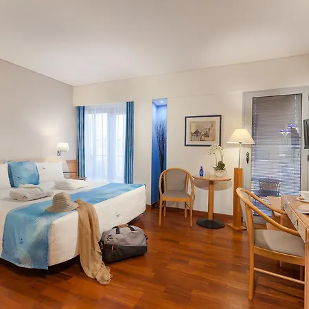 Tropical Hotel 4*