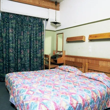 Alma Hotel