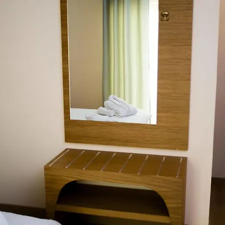 Hotel Olympion 2*