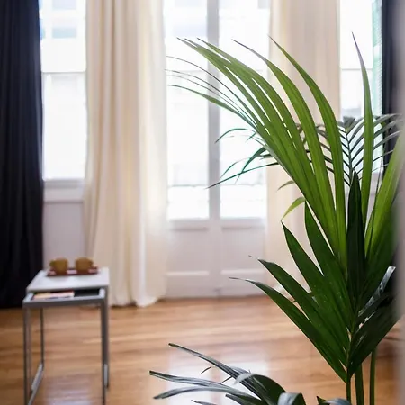 Live Life Ermou Apartment *