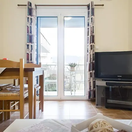 Appartement Avec 2 chambre *