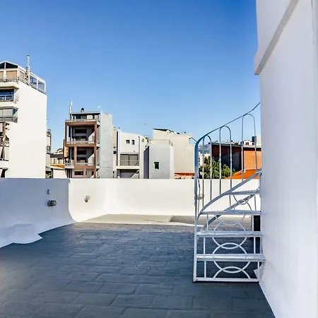 Elegant Central Apartments - Acropolis View & Garden Apartament *