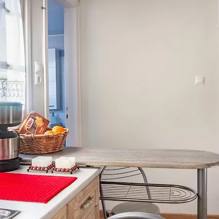Elegant Central Apartments - Acropolis View & Garden Ateny