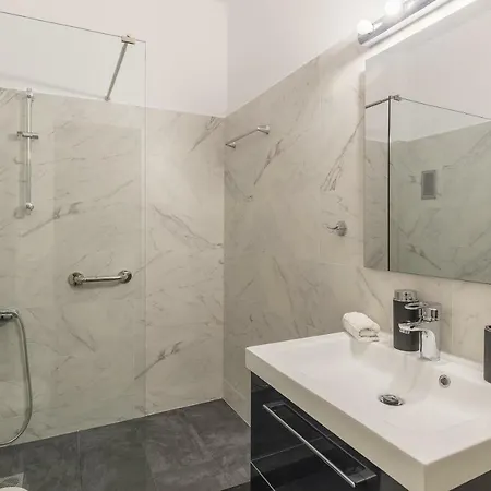 Acropolis Boutique Apartment *