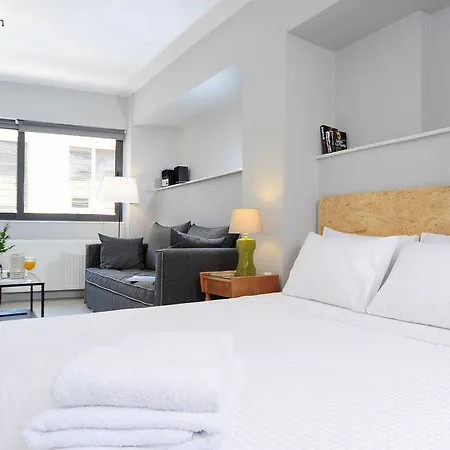 Hotel apartamentowy Live In Athens, Psyrri 4*