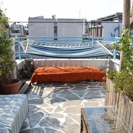 The House Hostel Athens
