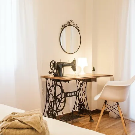 Classy And Stylish Private At Acropolis Museum Metro Station Apartament Atena