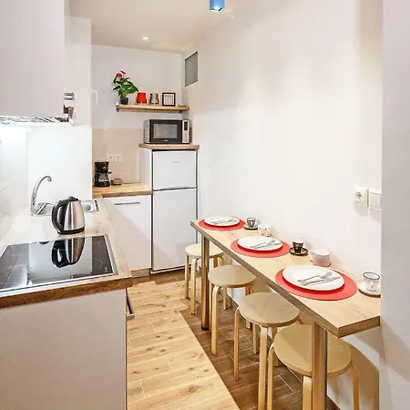 Apartament Acropolis Comfort *