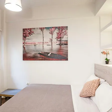 Apartament Acropolis Comfort *